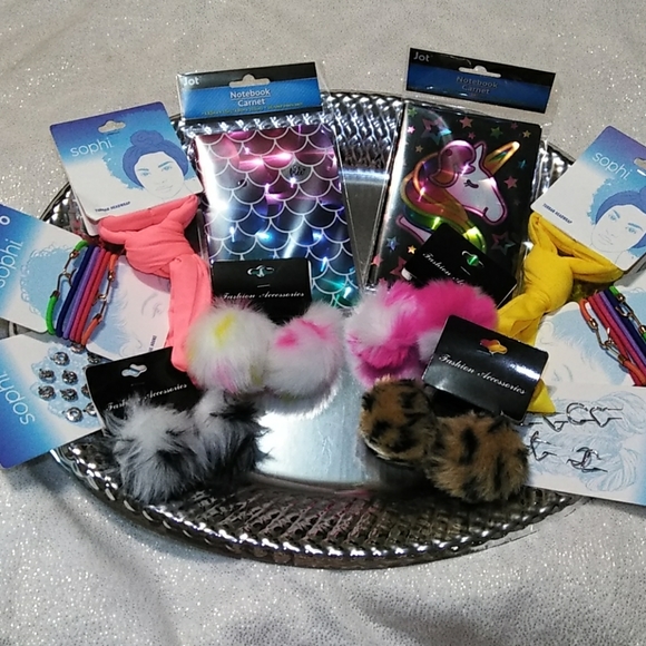 🦄NWT 6 PIECE HAIR ACCESSORIES SET W/MERMAID OR 🦄 - Picture 2 of 8